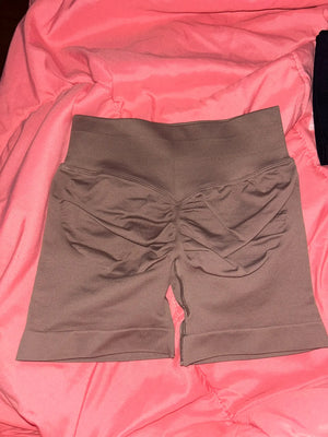 A7baf60fd953c4aa1958fb41175d99098n.jpg